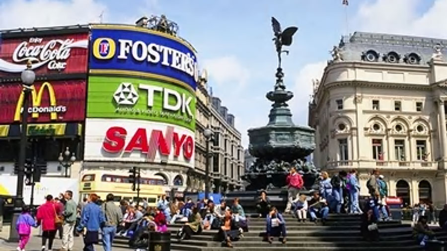 Piccadilly Circus